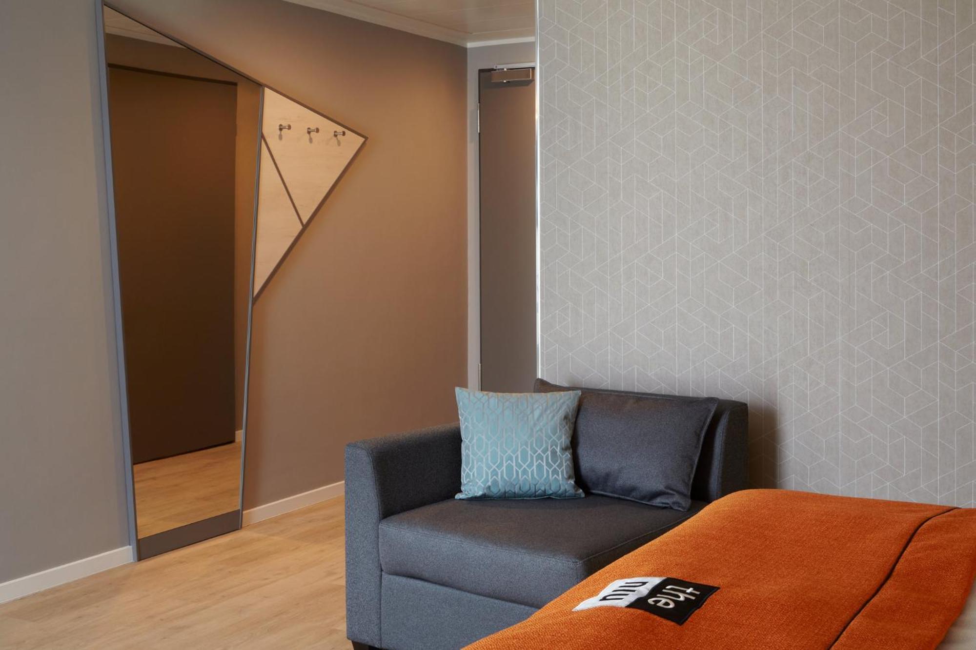 Holiday Inn - The Niu, Hub Dusseldorf Messe By Ihg Экстерьер фото