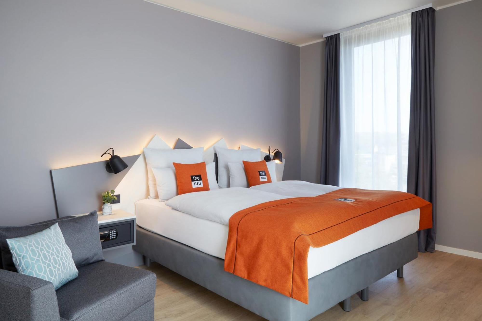 Holiday Inn - The Niu, Hub Dusseldorf Messe By Ihg Экстерьер фото
