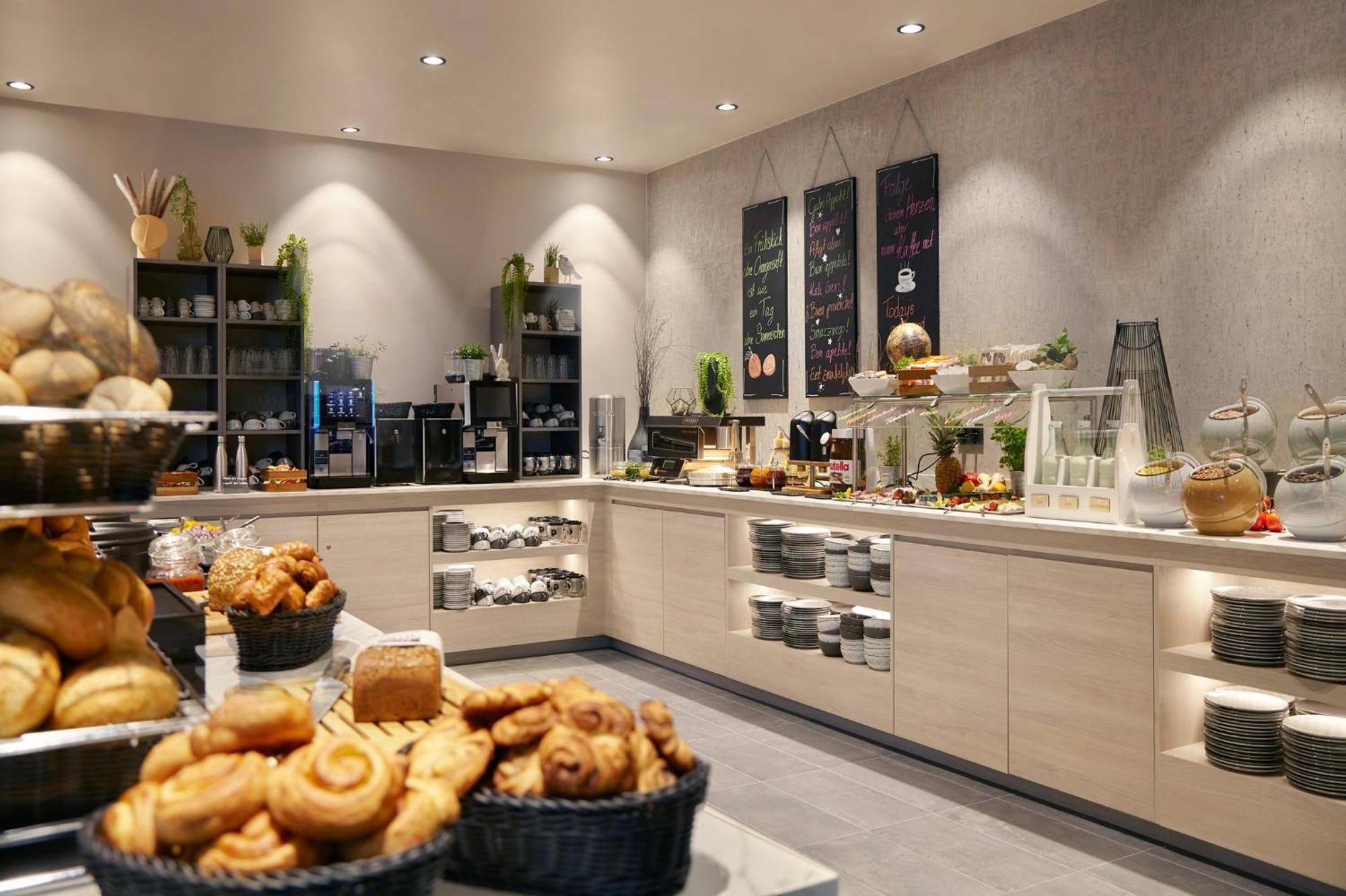 Holiday Inn - The Niu, Hub Dusseldorf Messe By Ihg Экстерьер фото